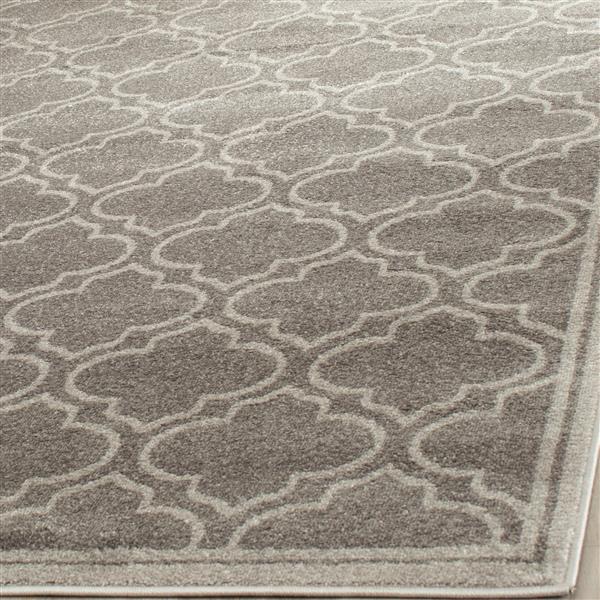 Safavieh Amherst Geometric Rug - 5-ft x 8-ft - Gray/Ivory