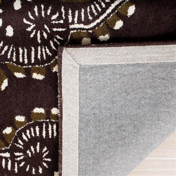 Safavieh Wyndham Rug - 8-ft x 10-ft - Wool - Brown/Ivory