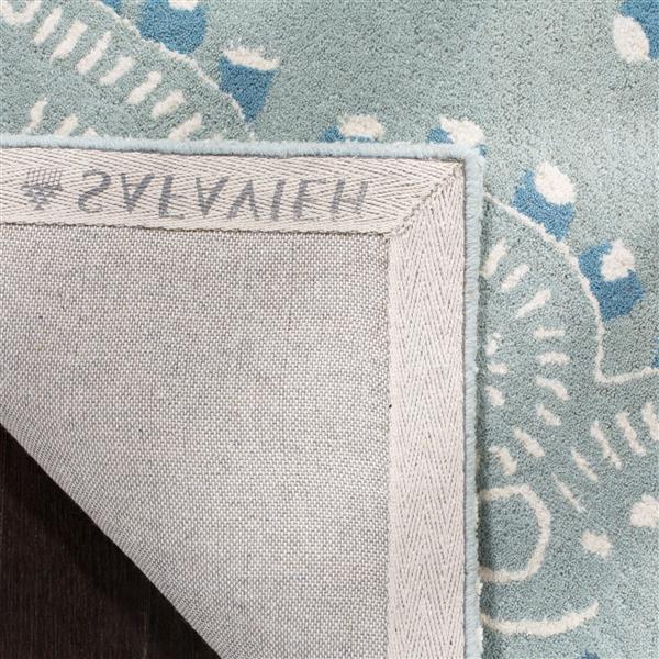 Safavieh Wyndham Rug - 8-ft x 10-ft - Wool - Blue/Ivory