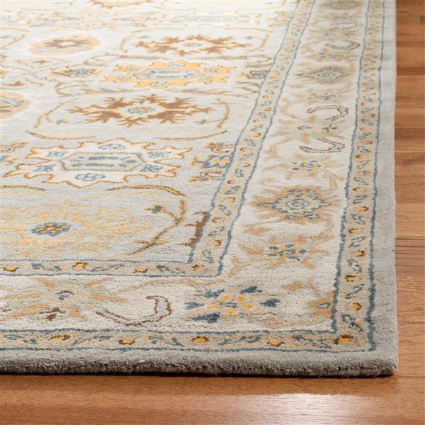Safavieh Heritage Rug - 9.5-ft x 13.5-ft - Wool - Light Grey/Grey