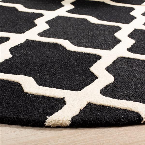 Safavieh Cambridge Trellis Rug - 4-ft x 4-ft - Wool - Black