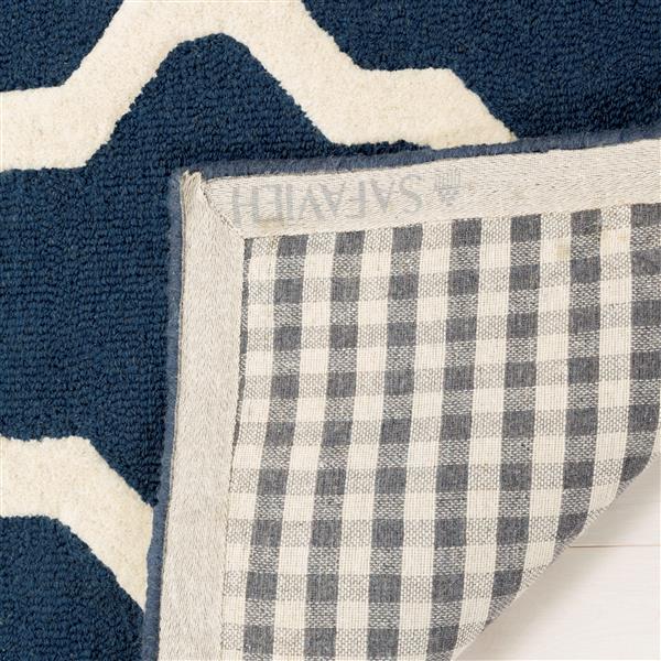 Safavieh Cambridge Trellis Rug - 2.5-ft x 8-ft - Wool - Blue