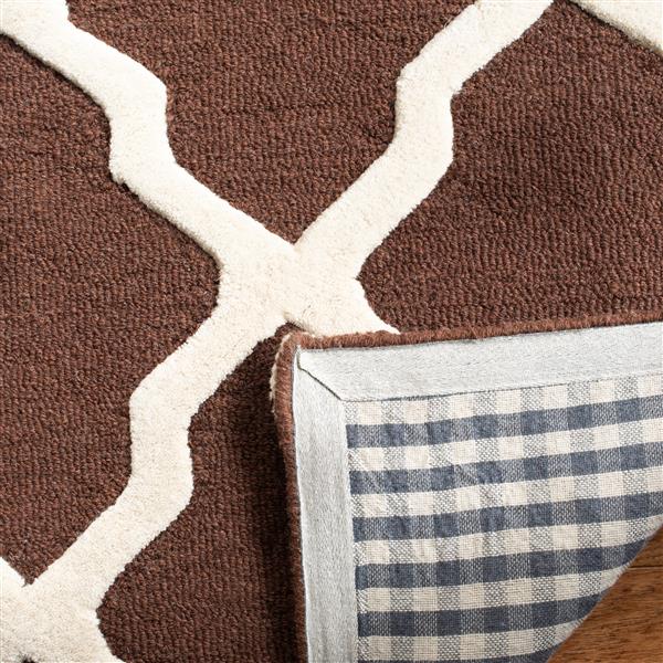 Safavieh Cambridge Trellis Rug - 2.5-ft x 4-ft - Wool - Brown