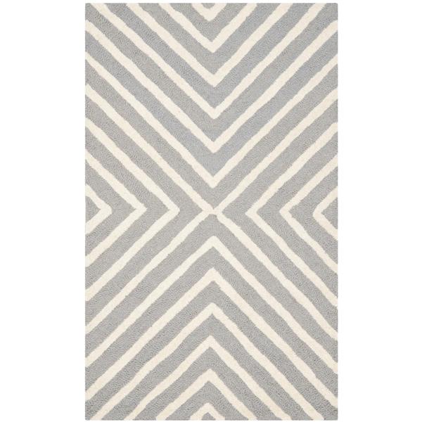 Safavieh Cambridge Chevron Rug - 3-ft x 5-ft - Wool - Silver