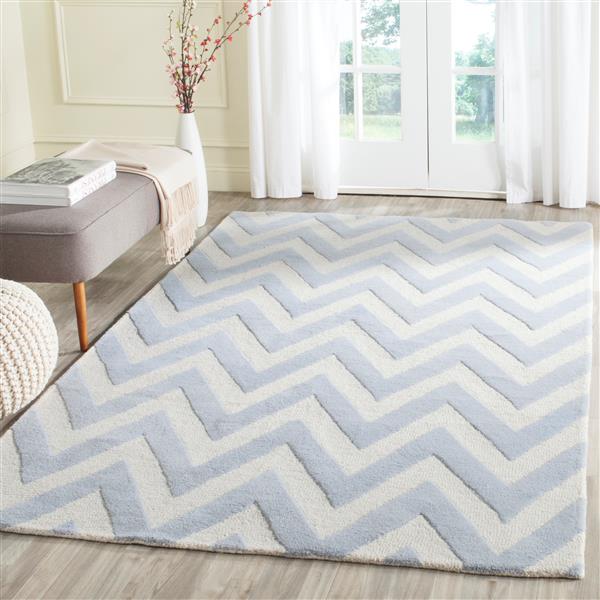 Safavieh Cambridge Chevron Rug - 4-ft x 6-ft - Wool - Light Blue