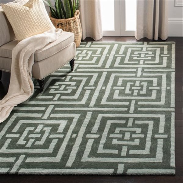 Safavieh Wyndham Rug - 2-ft 5-in x 4-ft - Sage