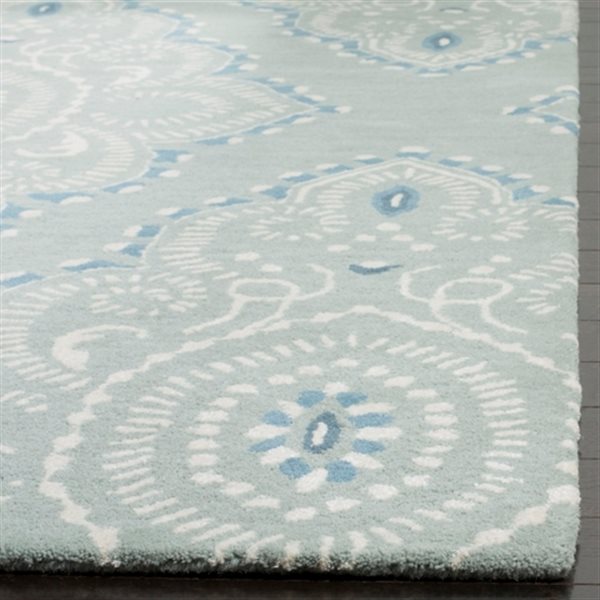 Safavieh Wyndham Square Rug - 7-ft x 7-ft - Blue/Ivory