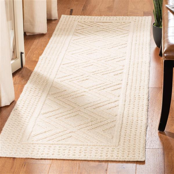 Safavieh Vermont Rug- 2-ft 3-in x 8-ft - Ivory