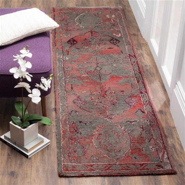 Safavieh Oushak Vintage Rug - 2-ft 3-in x 8-ft - Red