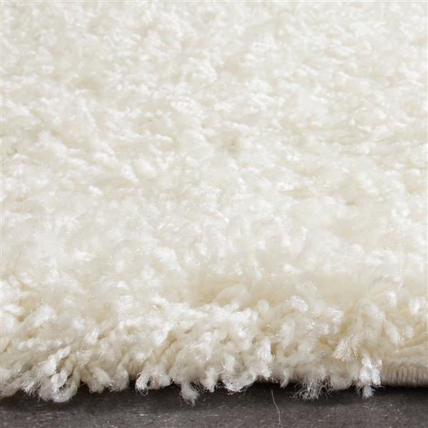 Safavieh Athens Solid Rug - 8-ft x 10-ft - Polypropylene - Ivory