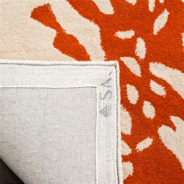 Safavieh Bella Floral Rug - 2.3-ft x 7-ft - Wool - Terracotta