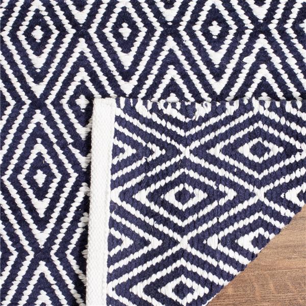 Safavieh Boston Geometric Rug - 2.3-ft x 7-ft - Cotton - Navy Blue