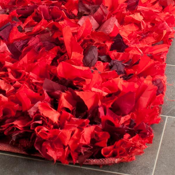 Safavieh Rio Abstract Rug - 2.3-ft x 9-ft - Polyester - Red