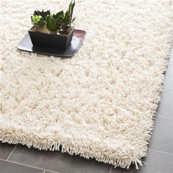 Safavieh Shag Solid Rug - 3-ft x 5-ft - Polyester - Ivory