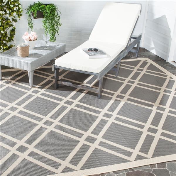 Safavieh Courtyard Rug - 4-ft x 5.6-ft - Polypropylene - Anthracite/Beige