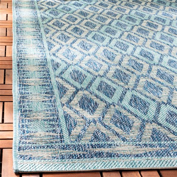 Safavieh Courtyard Rug - 4-ft x 5.6-ft - Polypropylene - Navy Blue/Aqua