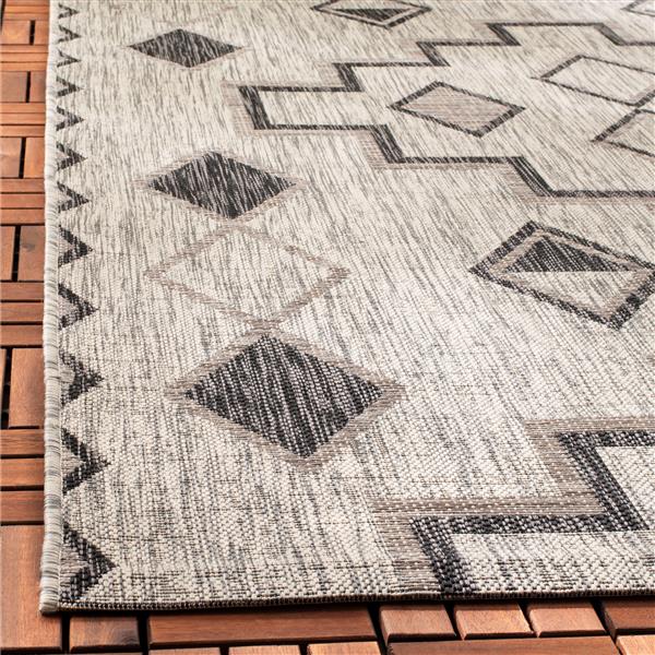 Safavieh Courtyard Rug - 2-ft x 8-ft - Polypropylene - Gray/Black