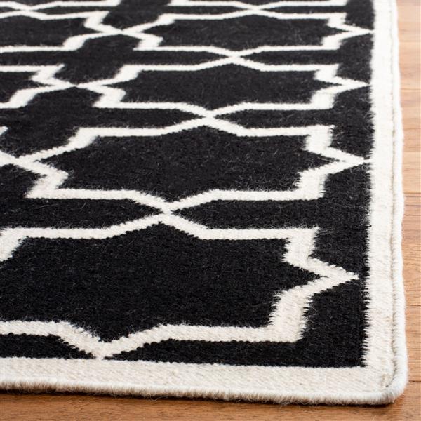 Safavieh Dhurries Rug - 3-ft x 5-ft - Wool - Black/Ivory