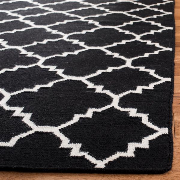 Safavieh Dhurries Rug - 2.5-ft x 4-ft - Wool - Black/Ivory