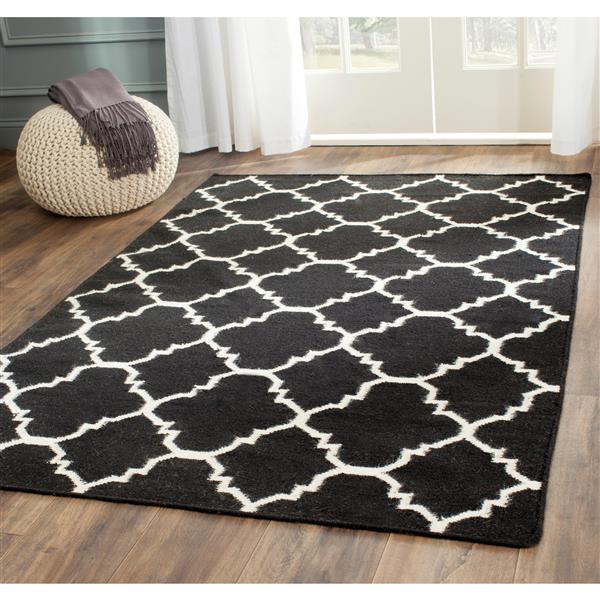 Safavieh Dhurries Rug - 2.5-ft x 4-ft - Wool - Black/Ivory