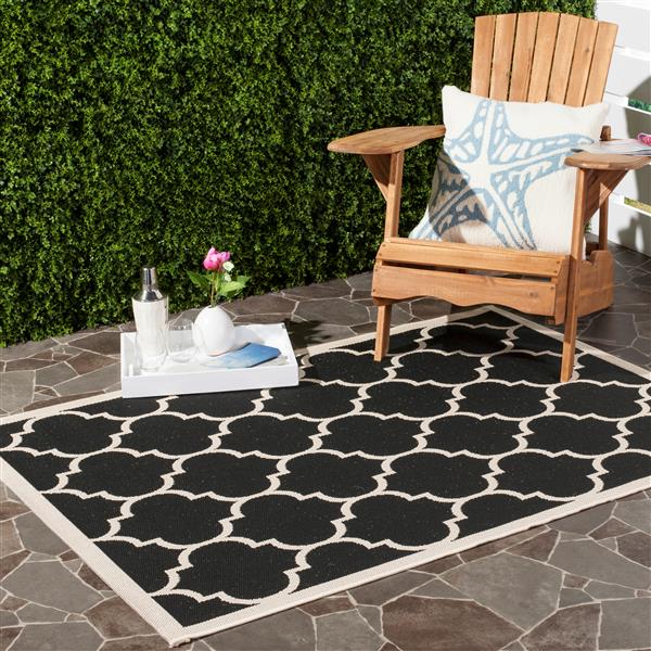 Safavieh Courtyard Rug - 4-ft x 5.6-ft - Polypropylene - Black/Beige