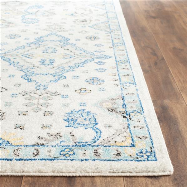 Safavieh Evoke Rug - 2.2-ft x 4-ft - Polypropylene - Ivory/Light Blue