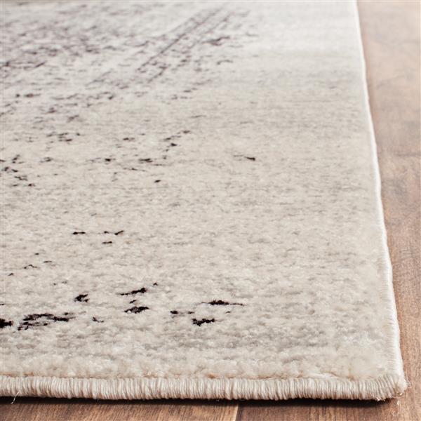 Safavieh Evoke Rug - 11-ft x 15-ft - Polypropylene - Ivory/Black