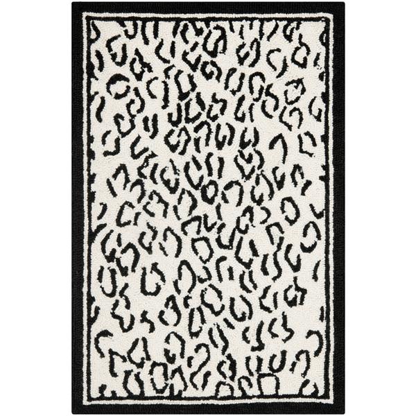 Safavieh Chelsea Print Rug - 2.5-ft x 4-ft - Wool - White/Black