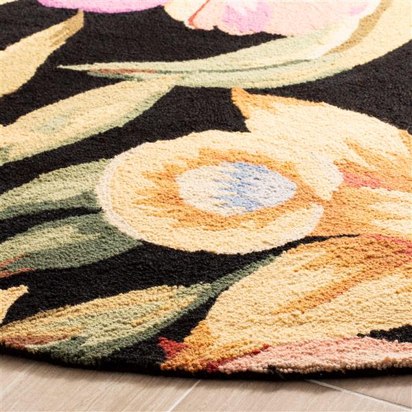 Safavieh Chelsea Floral Rug - 1.7-ft x 2.5-ft - Wool - Black