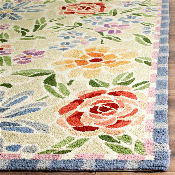 Safavieh Chelsea Floral Rug - 2.5-ft x 8-ft - Wool - Ivory