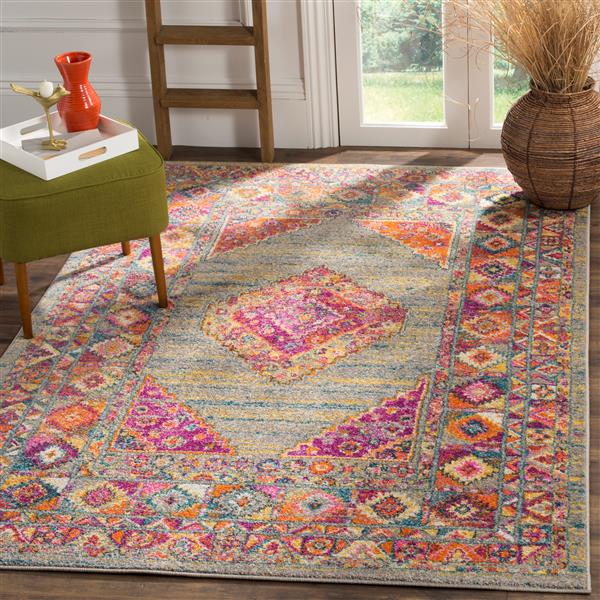 Safavieh Madison Decorative Rug - 4-ft x 6-ft - Light Grey/Fuchsia