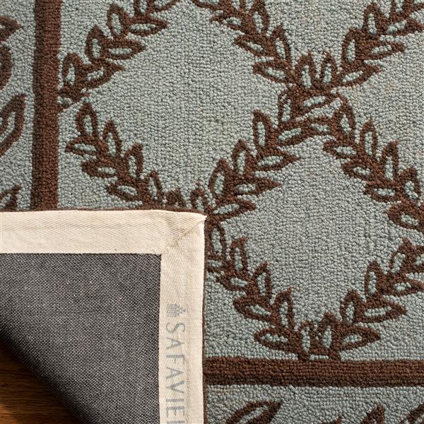 Safavieh Chelsea Decorative Rug - 2-ft 9-in x 4-ft 9-in - Blue/Brown