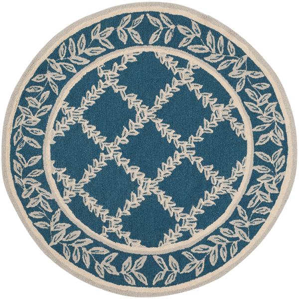 Safavieh Chelsea Round Rug - 4-ft x 4-ft - Navy/Cream