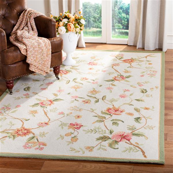 Safavieh Chelsea Decorative Rug - 1-ft 8-in x 2-ft 6-in - Ivory