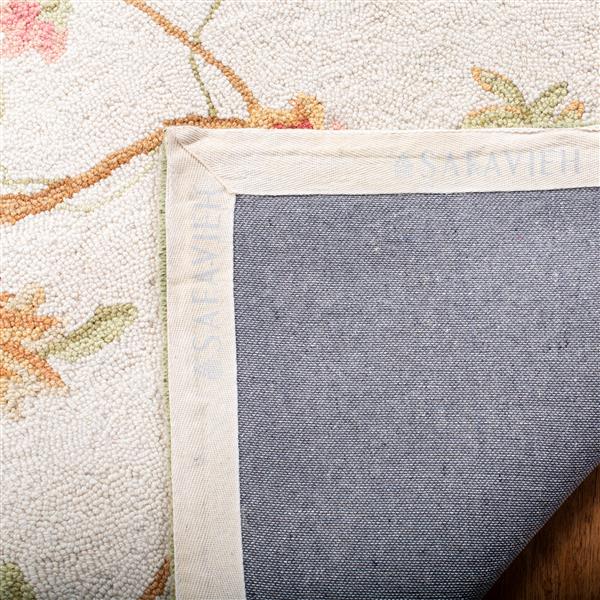 Safavieh Chelsea Decorative Rug - 1-ft 8-in x 2-ft 6-in - Ivory