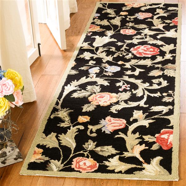 Safavieh Chelsea Decorative Rug - 2-ft 6-in x 6-ft - Black