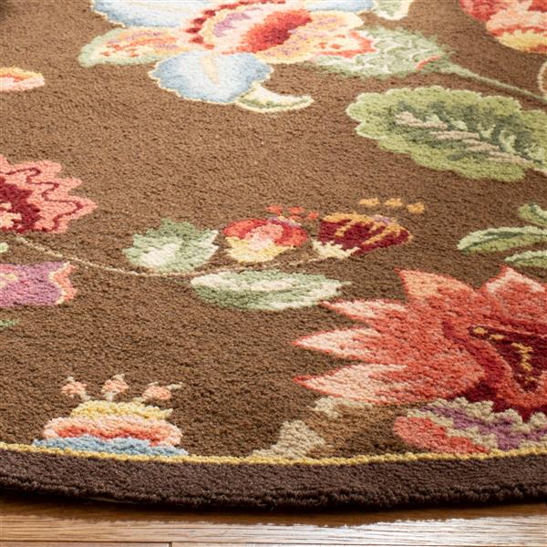 Safavieh Chelsea Decorative Rug - 1-ft 8-in x 2-ft 6-in - Brown