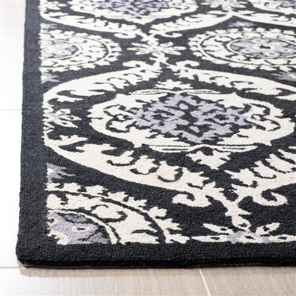 Safavieh Chelsea Round Rug - 3-ft x 3-ft - Black/Ivory