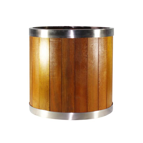 Leisure Season Round Planter - 14-in x 14-in - Wood - Brown