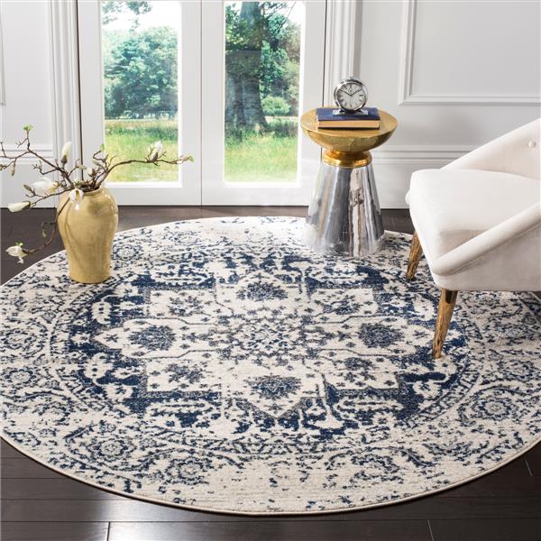 Safavieh Madison Rug - 5-ft x 5-ft - Polyester - Cream/Navy Blue