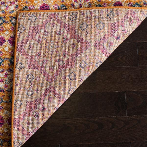 Safavieh Madison Floral Rug - 5.1-ft x 7.5-ft - Polyester - Fuchsia/Gold