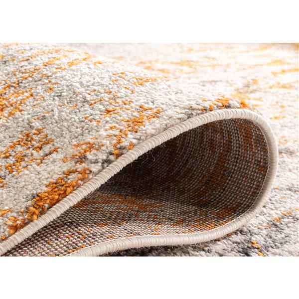 Safavieh Madison Ikat Rug - 3-ft x 5-ft - Polyester - Cream/Orange