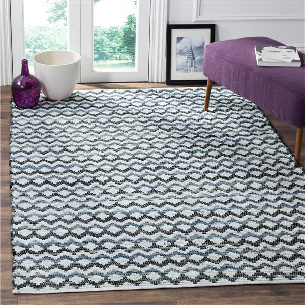 Safavieh Montauk Stripe Rug - 2.5-ft x 4-ft - Cotton - Blue/Black