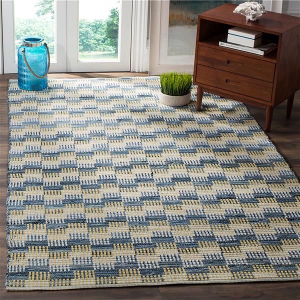 Safavieh Montauk Geometric Rug - 3-ft x 5-ft - Cotton - Gold/Multi