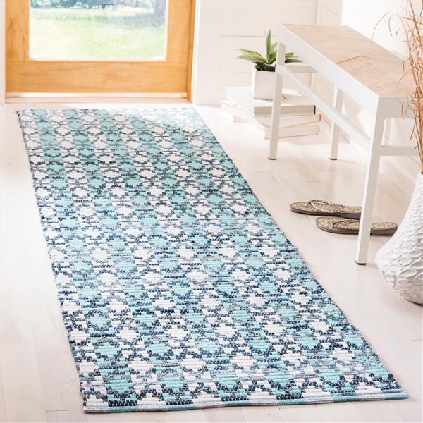 Safavieh Montauk Stripe Rug - 2.3-ft x 6-ft - Cotton - Turquoise/Multi