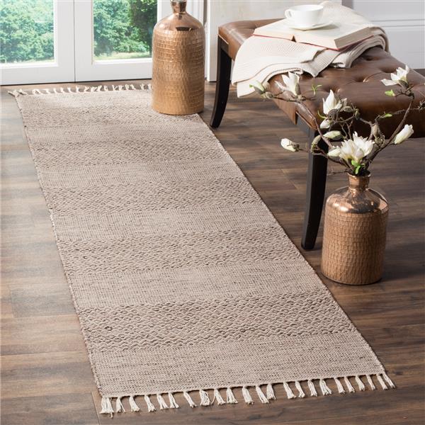 Safavieh Montauk Stripe Rug - 2.3-ft x 8-ft - Cotton - Ivory/Gray
