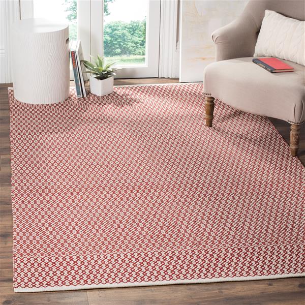 Safavieh Montauk Geometric Rug - 4-ft x 6-ft - Cotton - Ivory/Red