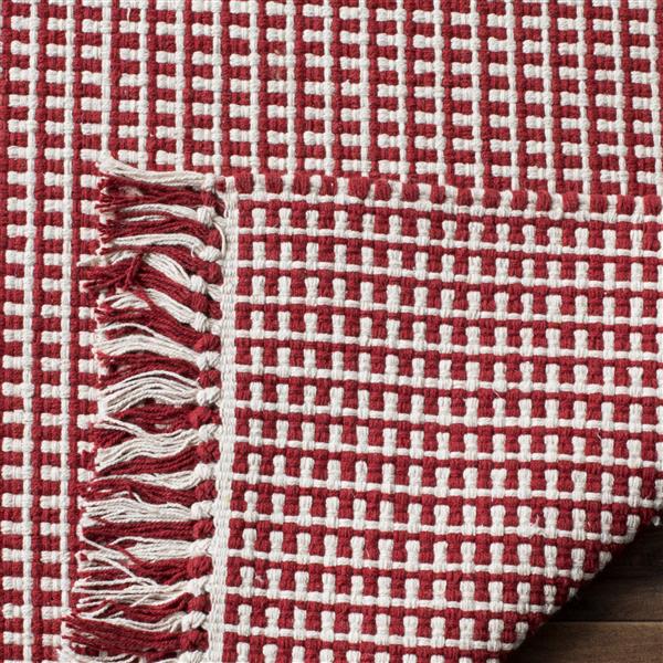 Safavieh Montauk Geometric Rug - 3-ft x 5-ft - Cotton - Ivory/Red