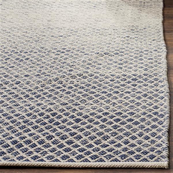 Safavieh Montauk Ombre Rug - 2.3-ft x 7-ft - Cotton - Navy Blue/Ivory