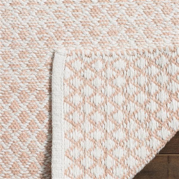 Safavieh Montauk Ombre Rug - 4-ft x 6-ft - Cotton - Beige/Ivory